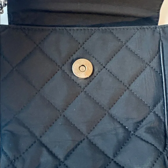 Ann Taylor Vintage Quilted Crossbody Purse With Chain Link Strap - Picture 3 of 5